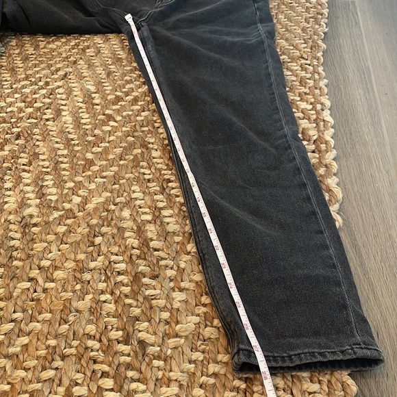 American eagle mom jeans black faded size 2 - Picture 9 of 10